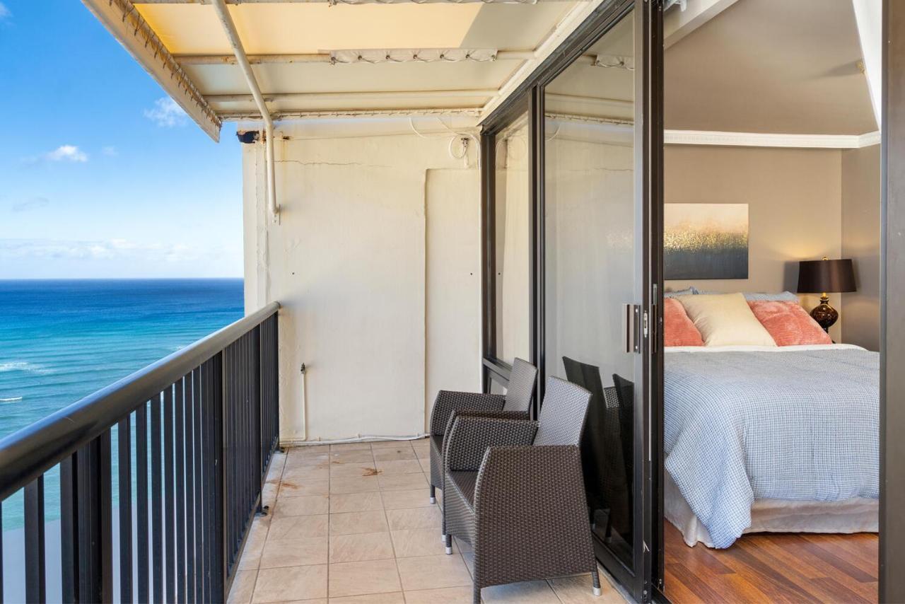 Oceanview Penthouse Suite Хонолулу Екстериор снимка